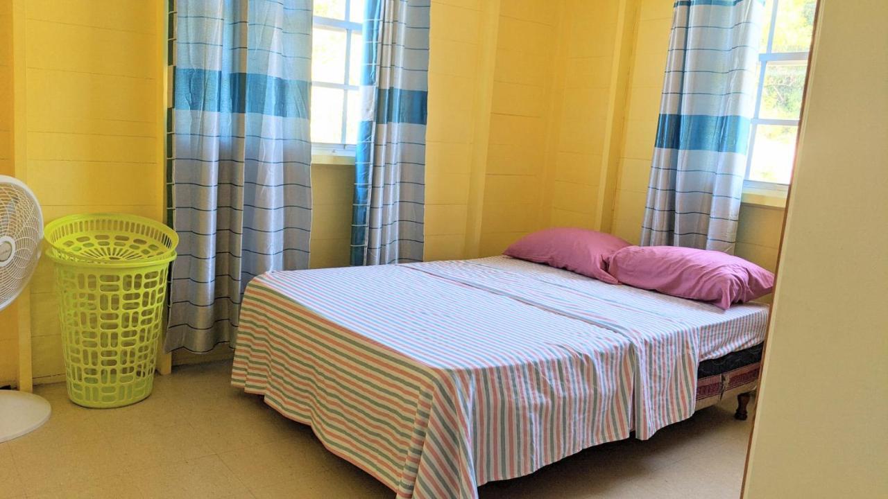 T.Cole'S Holiday Rental Saint James Zewnętrze zdjęcie